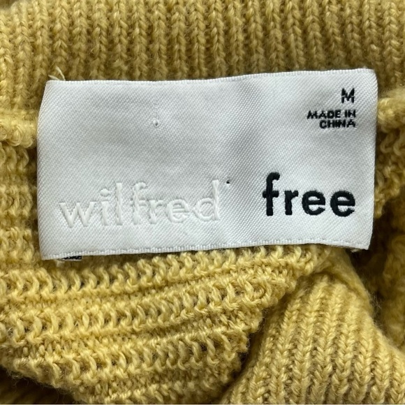 Wilfred Free Aritzia | Naomi Cropped 100% Merino Wool  Sweater Size Medium - Picture 5 of 7